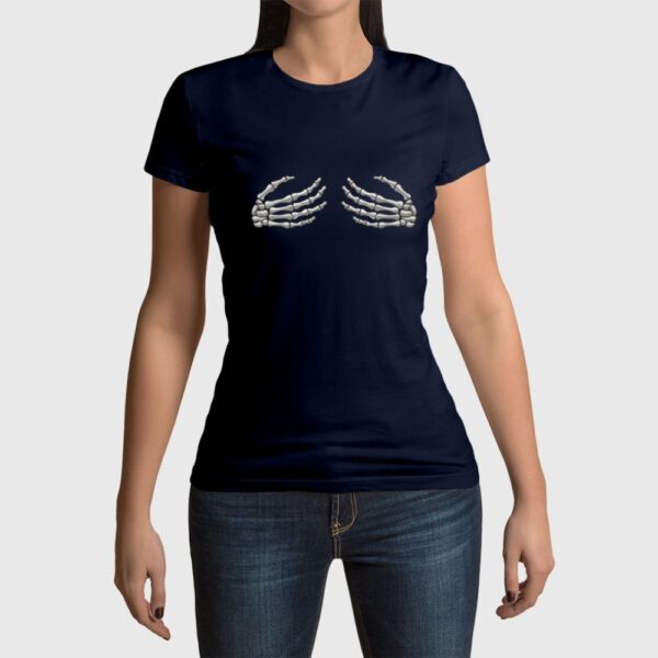 Camiseta de mujer clásica Premium Manos Halloween - Imagen 11