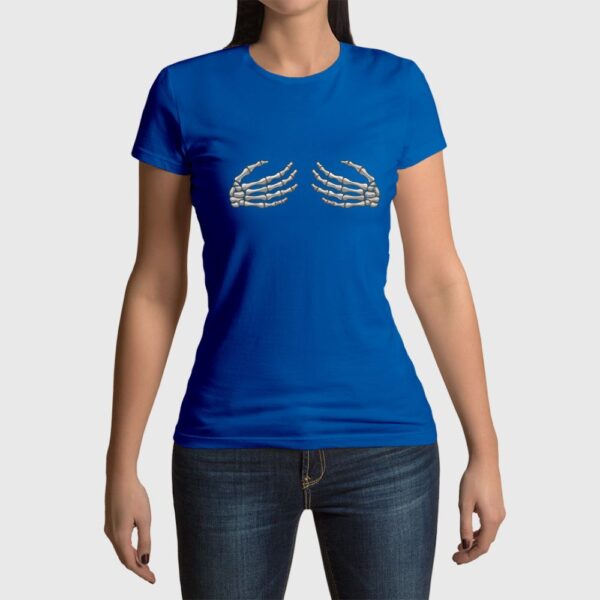 Camiseta de mujer clásica Premium Manos Halloween - Imagen 10