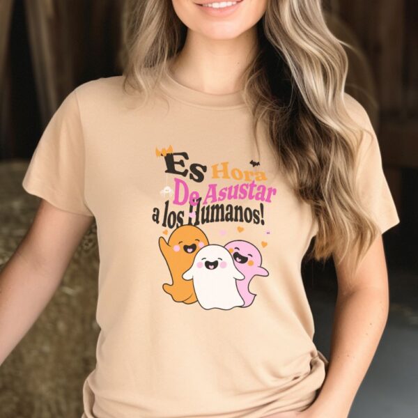 Camiseta de mujer clásica Premium Es Hora de Asustar a los Humanos - Imagen 9