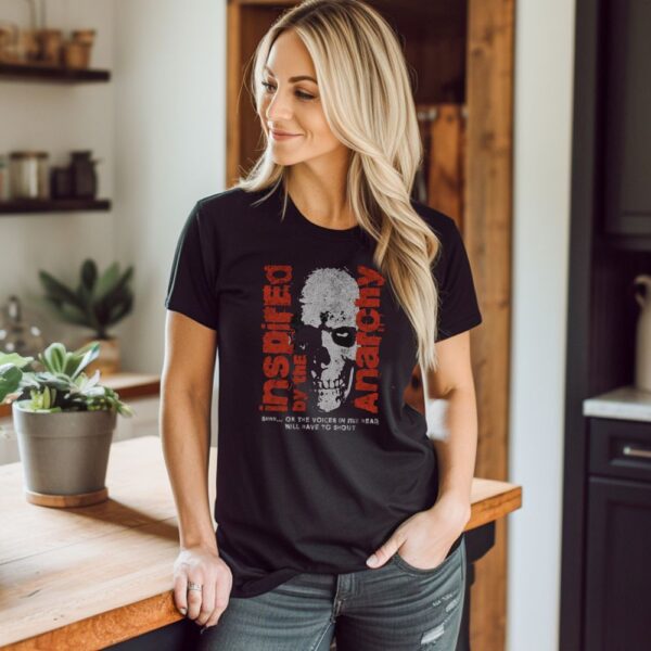 Camiseta de mujer clásica Premium Inspired by the Anarchy - Imagen 4