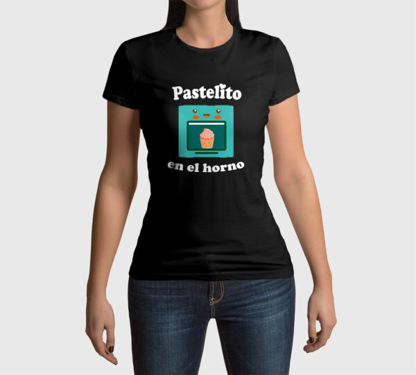 Camiseta de mujer clásica Premium Pastelito en el Horno