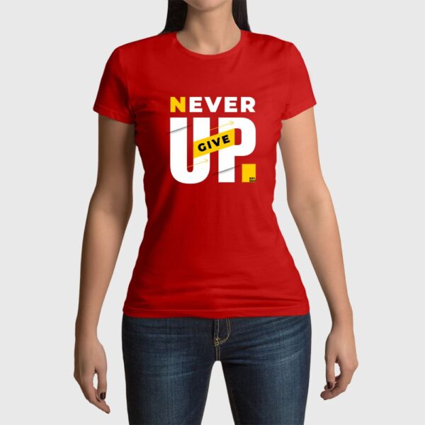 Camiseta de mujer clásica Premium Never Give Up - Imagen 4