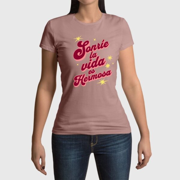 Camiseta de mujer clásica Premium Sonríe la vida es hermosa - Imagen 3