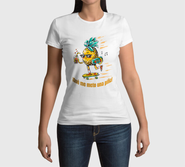 Camiseta de mujer clásica Premium Que Me Meto Una Piña