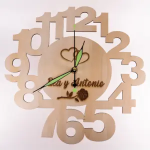 Reloj de pared de madera personalziado modelo "Números Grandes"